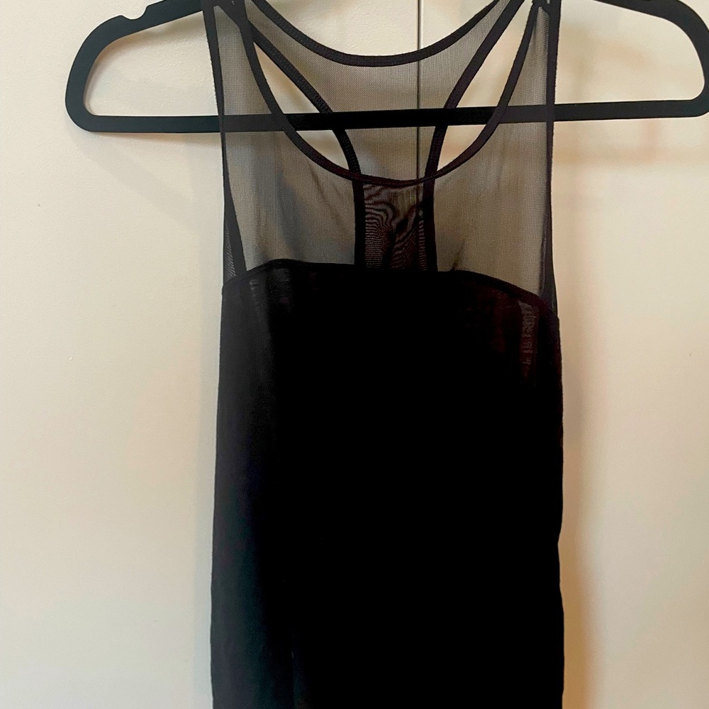 Black workout tank